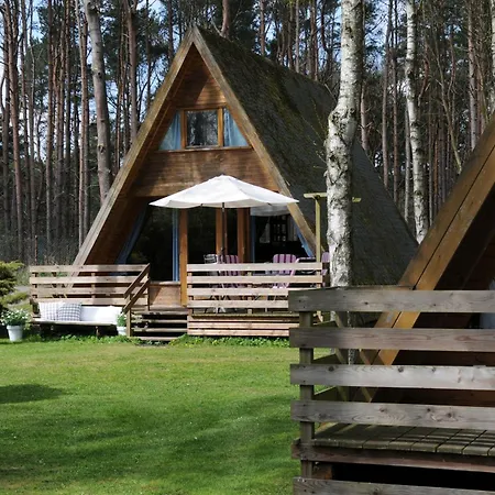 Zinnowitz, Finnhuette Am Ostseestrand *